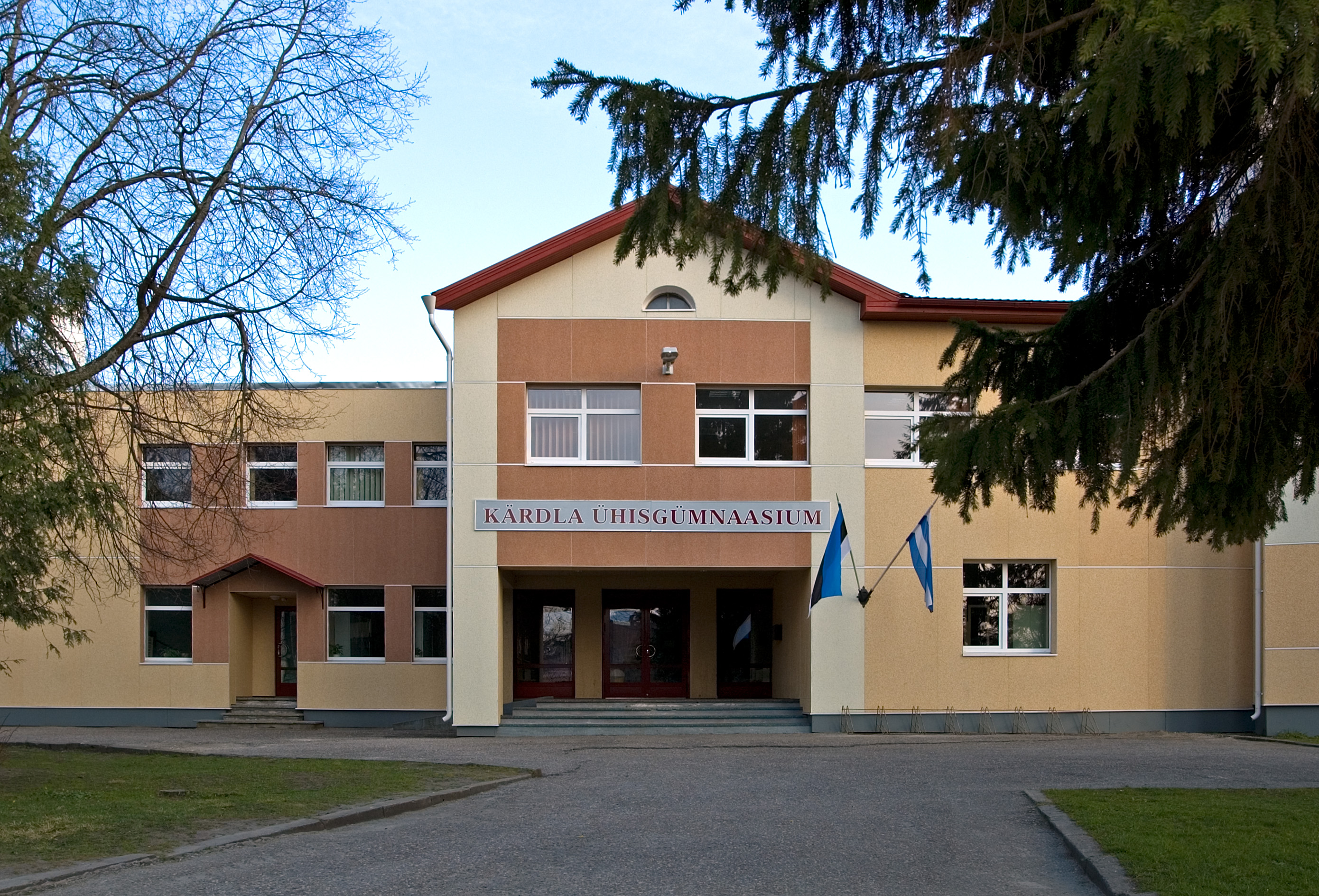 Hiiumaa, Kärdla gymnasium