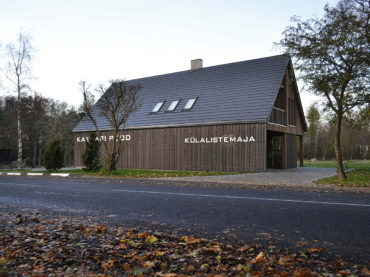 Kassari shop-cafe-accommodation