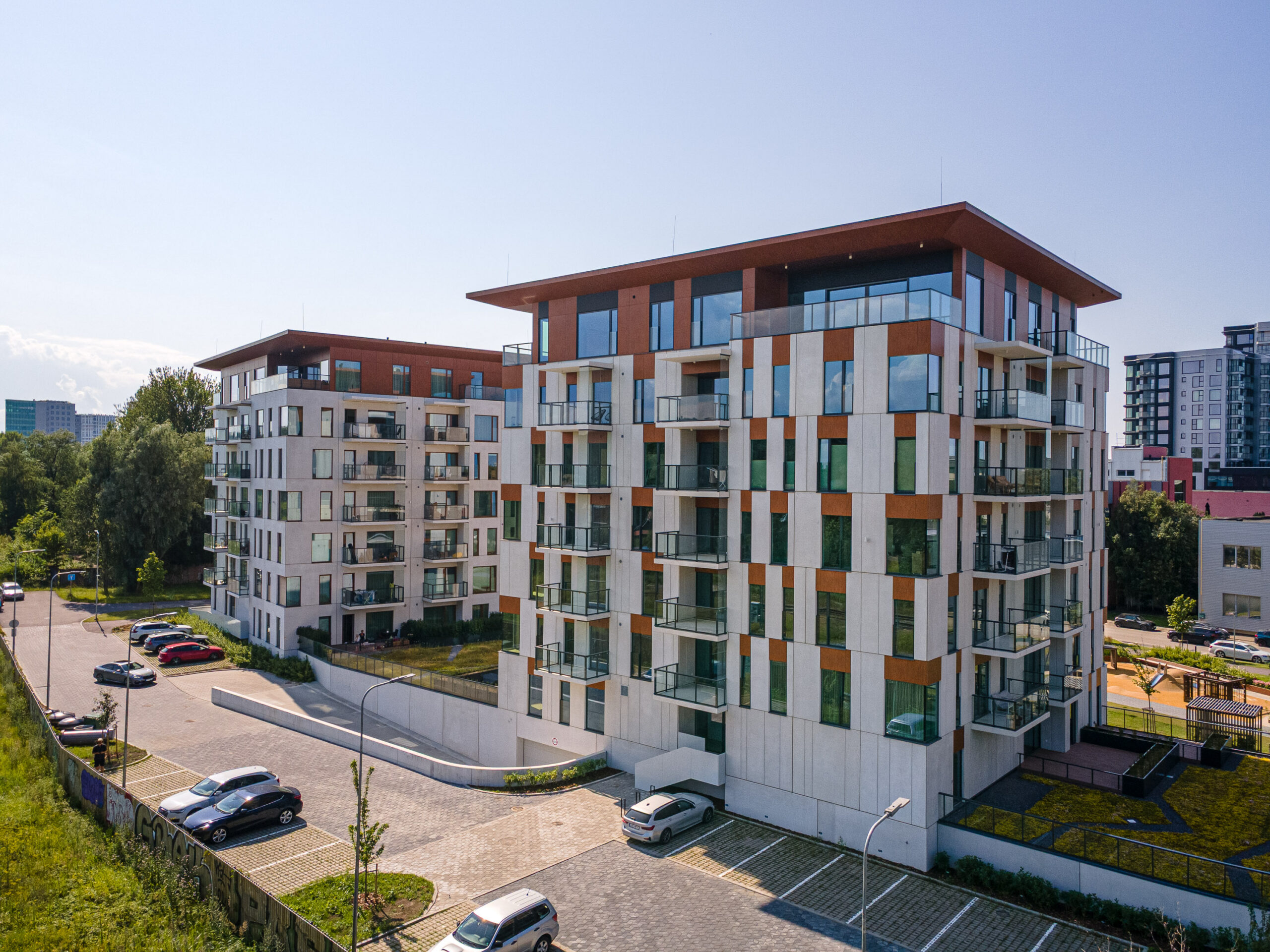 TÜRI TN ÄRIPINDADEGA KORTERELAMUD